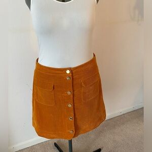 Ann Taylor Loft orange, wide-corduroy short skirt with gold buttons. Size 14